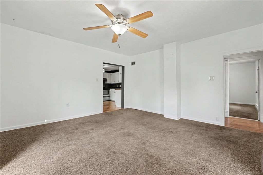 Photo 13 of 43 - 23460 Interurban Road, Dearborn, MO 64439