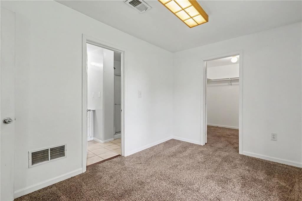 Photo 18 of 43 - 23460 Interurban Road, Dearborn, MO 64439