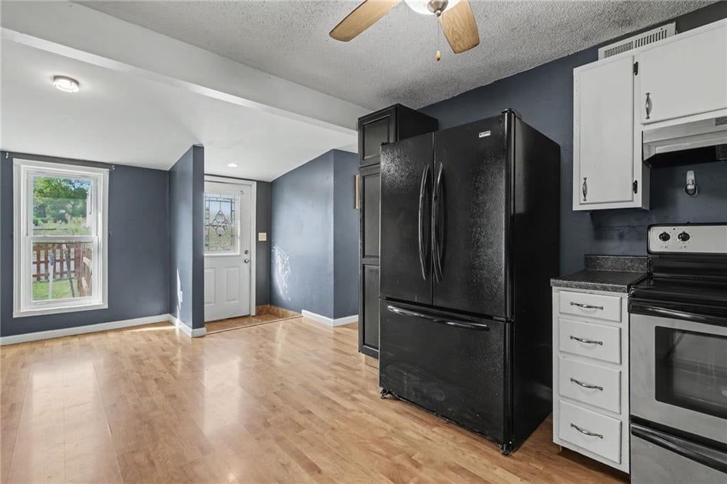 Photo 32 of 43 - 23460 Interurban Road, Dearborn, MO 64439