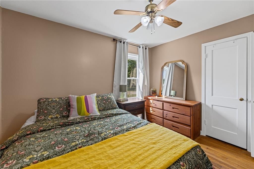 2711 S Scott Avenue — photo 13
