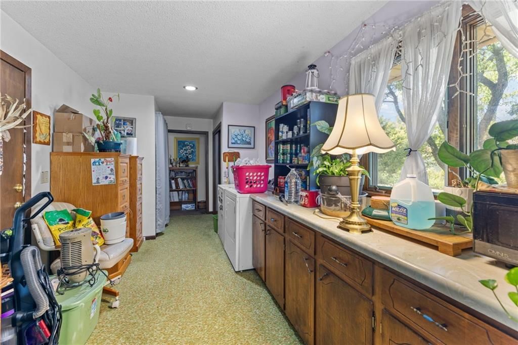 128 N Robey Street — photo 14