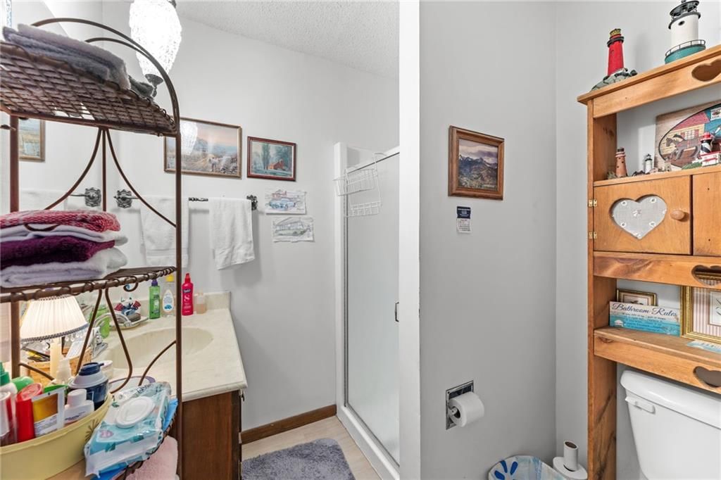 128 N Robey Street — photo 24
