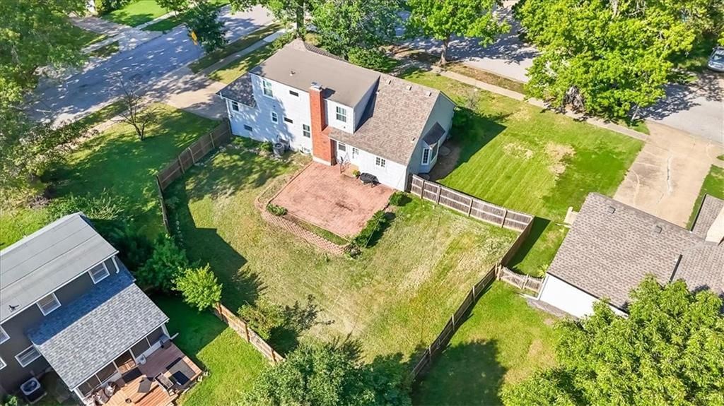 10543 Monroe Avenue, Kansas City, MO: listing photo 3