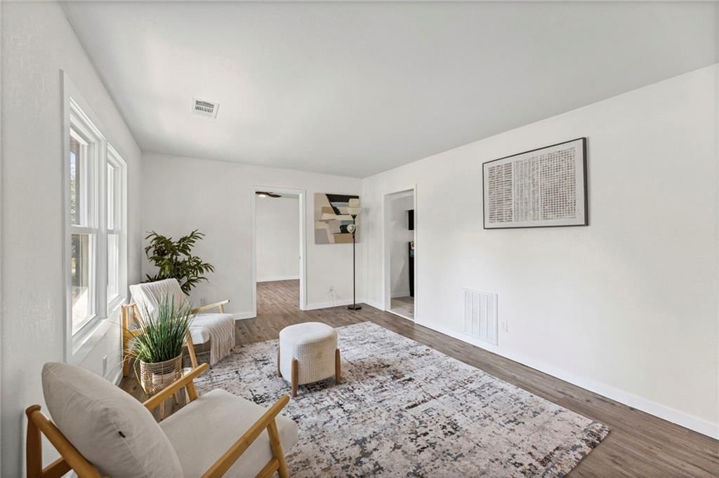 6120 Oakland Avenue — photo 5