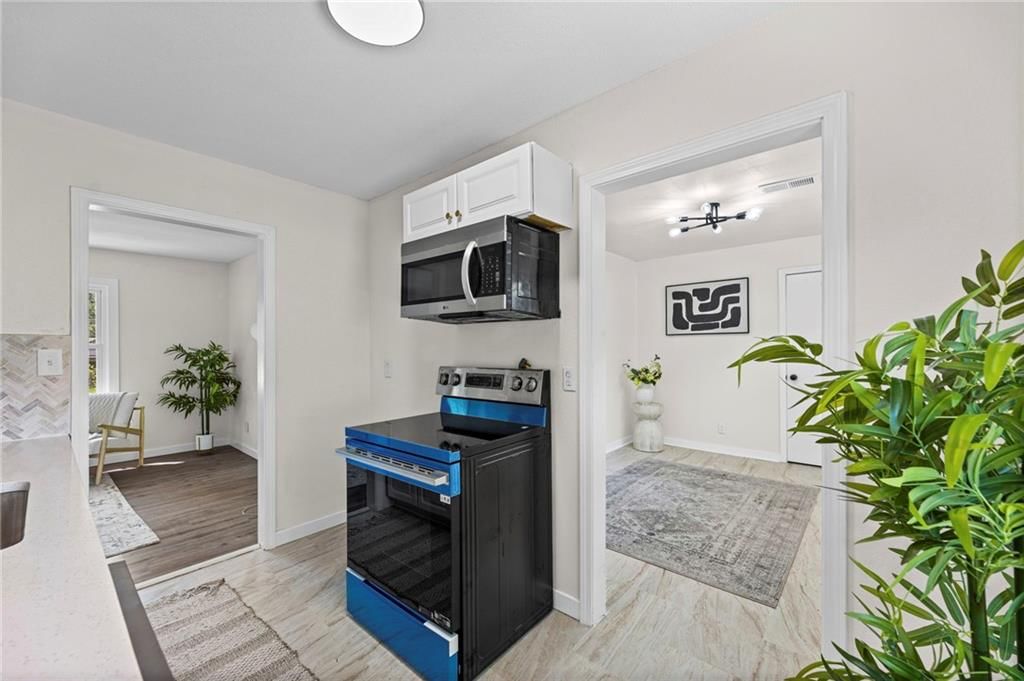 6120 Oakland Avenue — photo 9