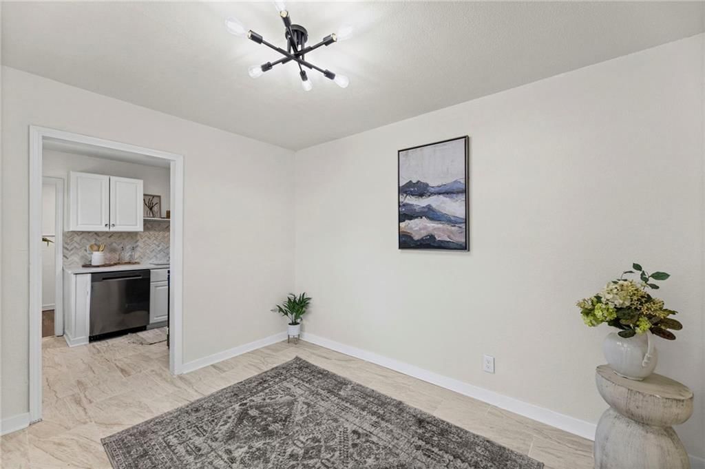 6120 Oakland Avenue — photo 12