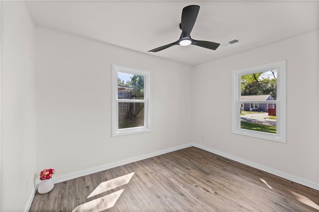 6120 Oakland Avenue — photo 16
