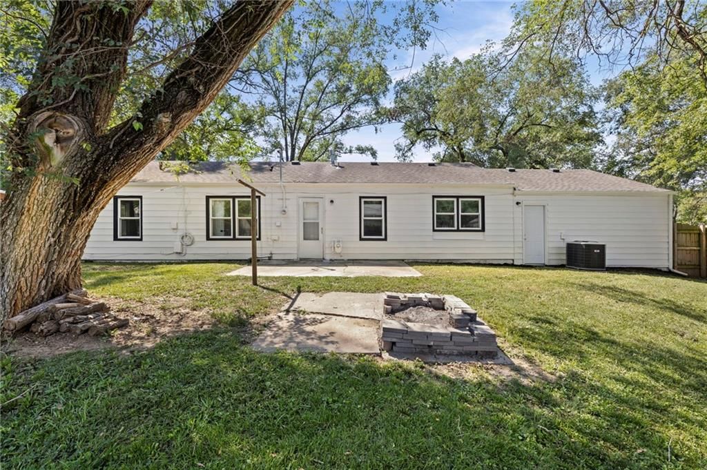 6120 Oakland Avenue — photo 27