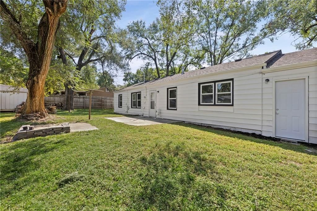 6120 Oakland Avenue — photo 28