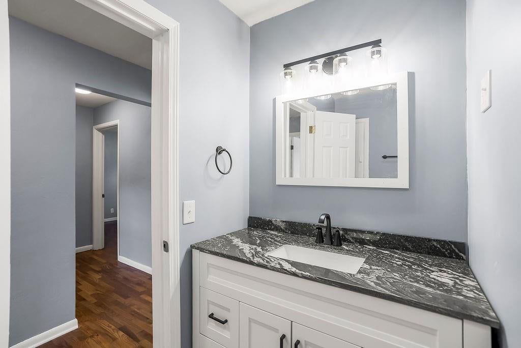 206 N Water Street — photo 11