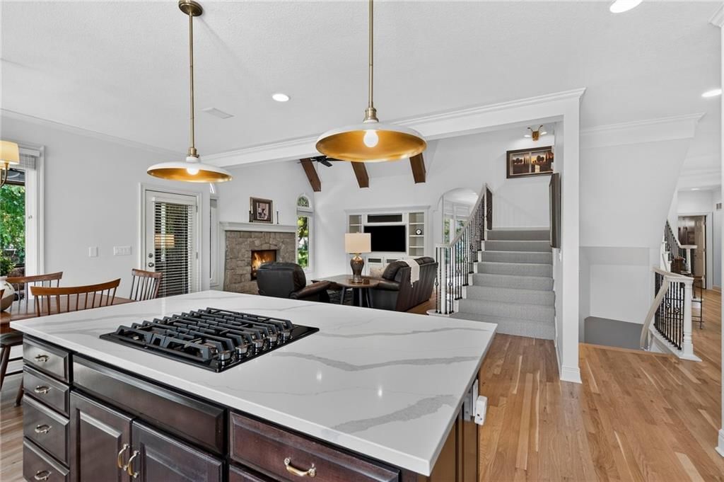 16624 Rosewood Street — photo 11