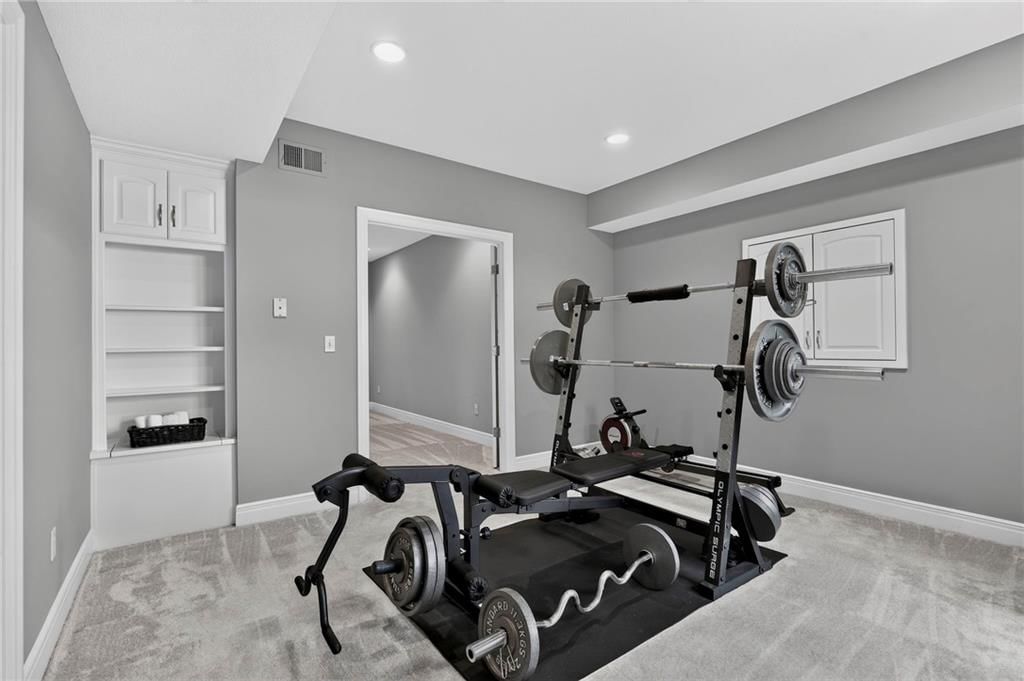 16624 Rosewood Street — photo 37