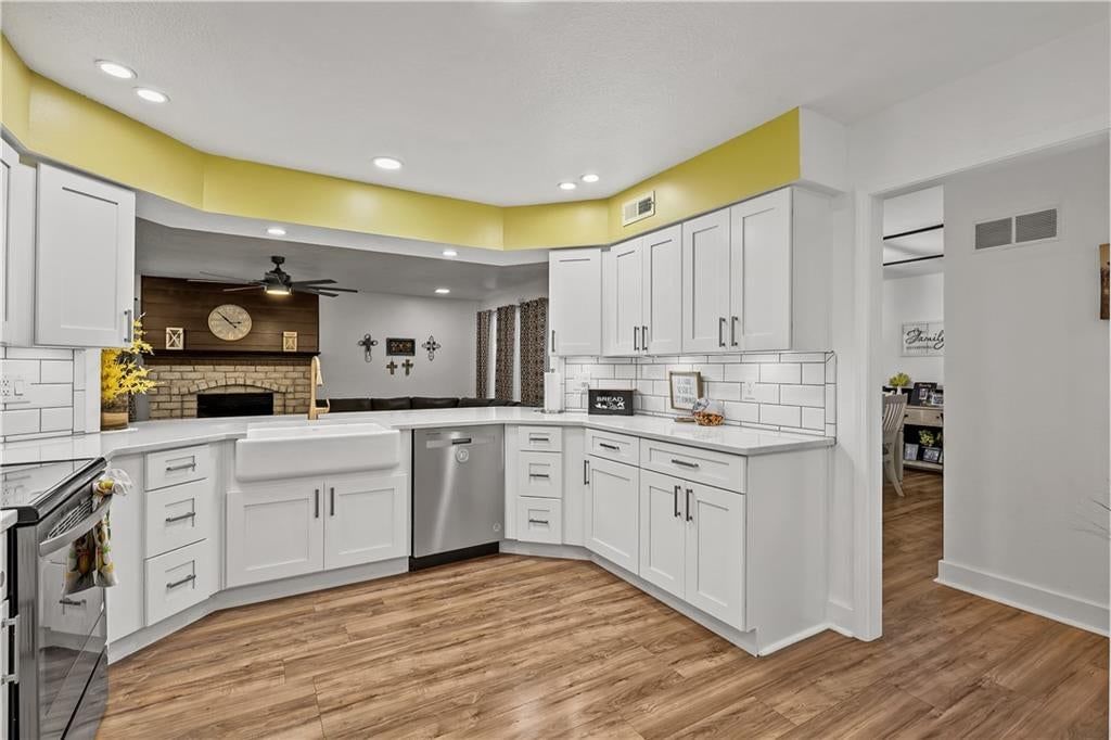 3604 SW 22nd Street — photo 10