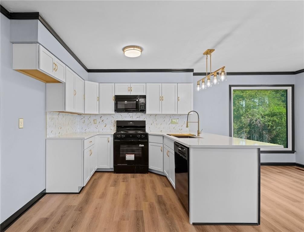 6809 Lakeshore Drive — photo 5