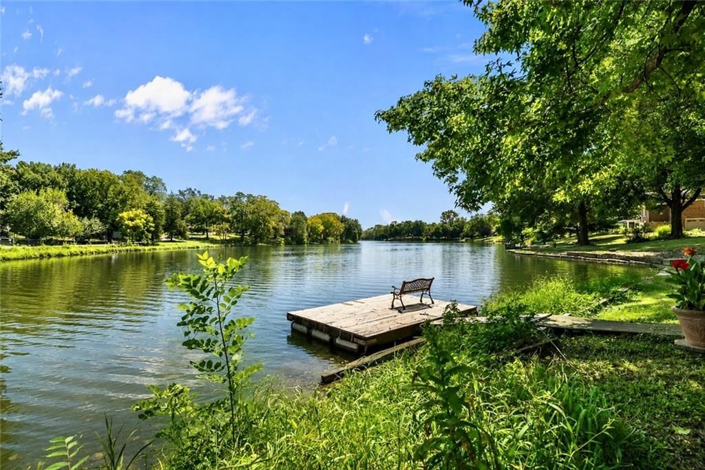 6809 Lakeshore Drive — photo 31