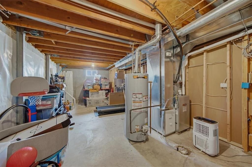 654 SE Canterbury Lane — photo 27