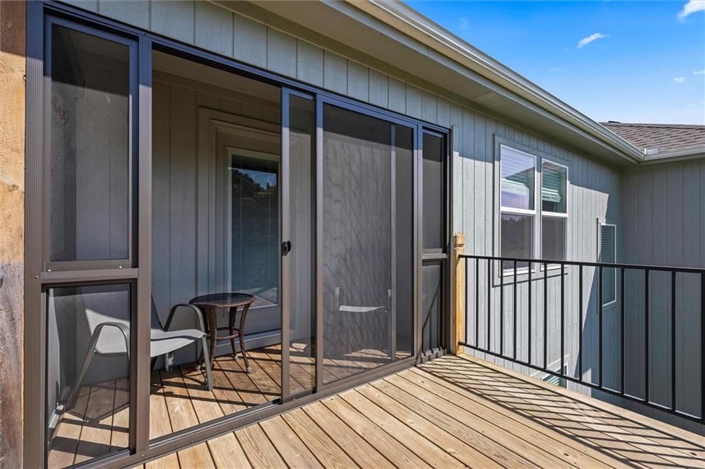 4712 Redwood Street — photo 31