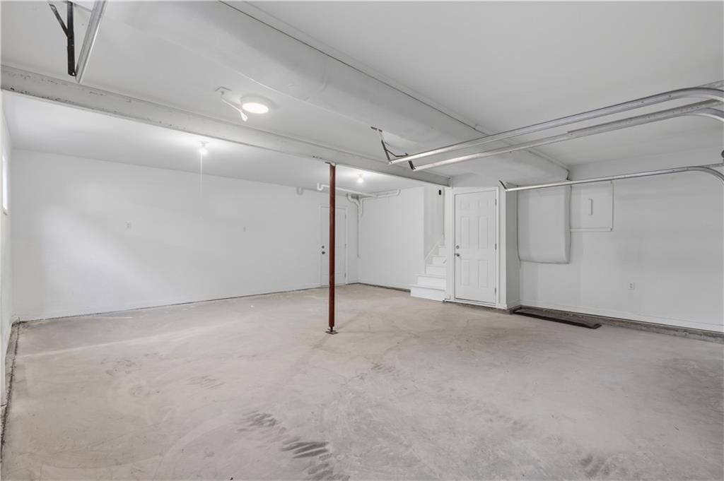 1202 E Ridgeway Drive — photo 16