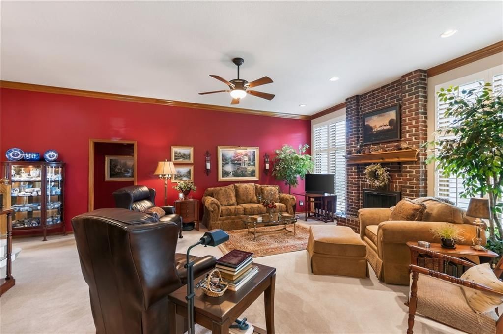 11733 Woodward Street — photo 12