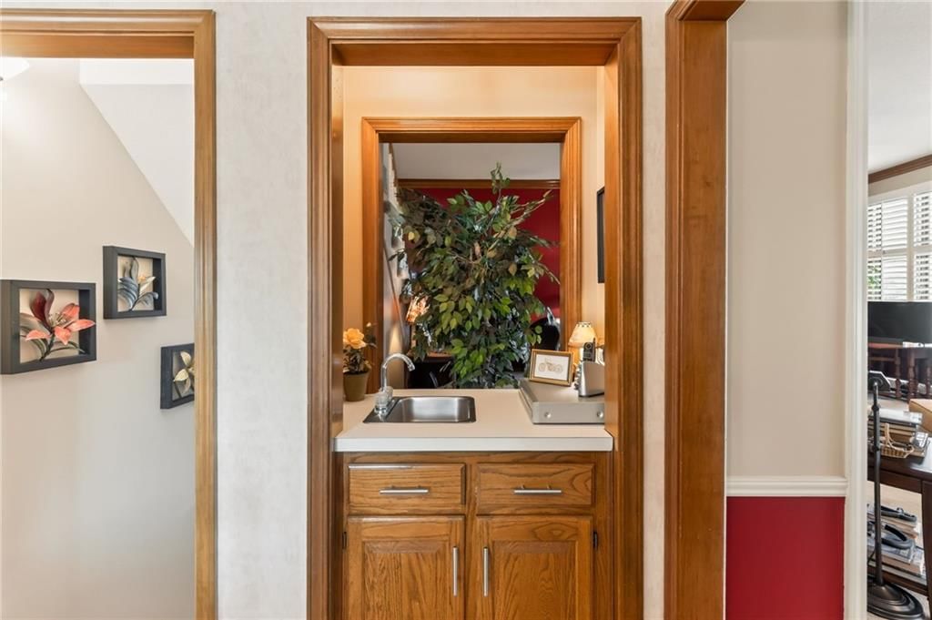 11733 Woodward Street — photo 21