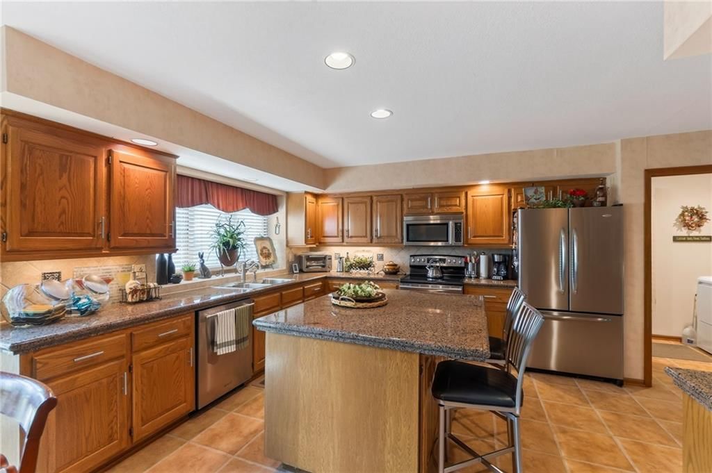 11733 Woodward Street — photo 22