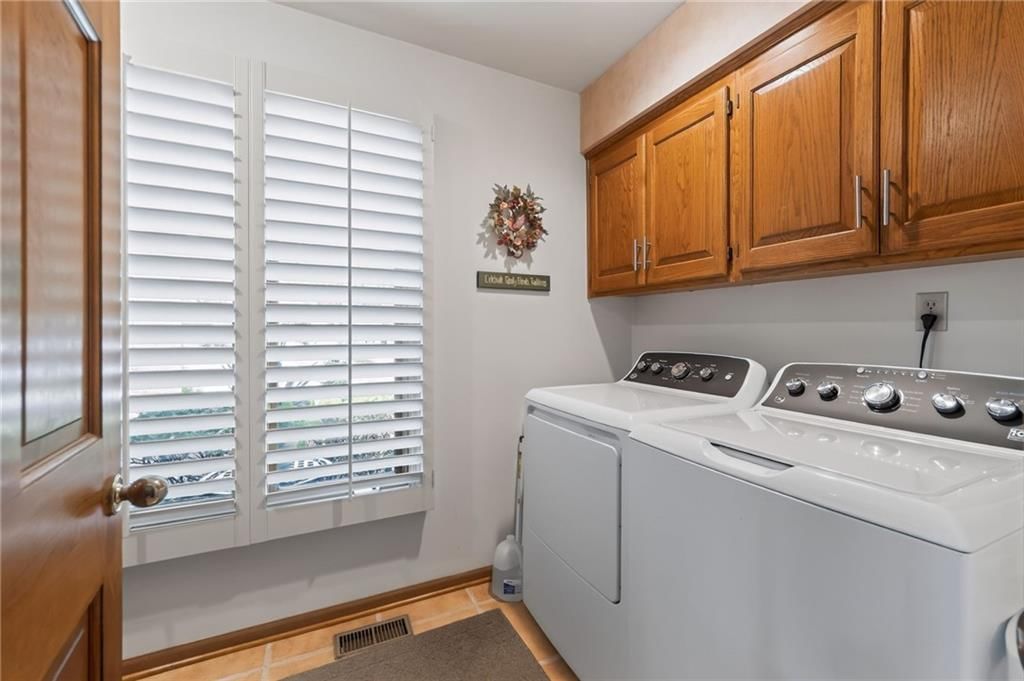 11733 Woodward Street — photo 25