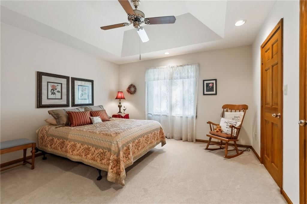 11733 Woodward Street — photo 38