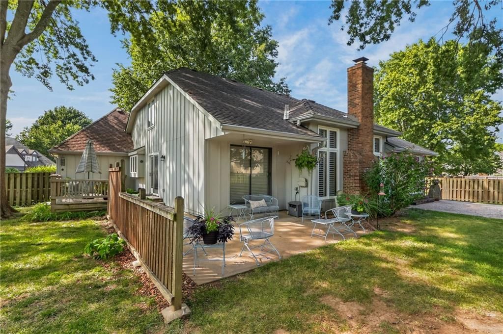 11733 Woodward Street — photo 47