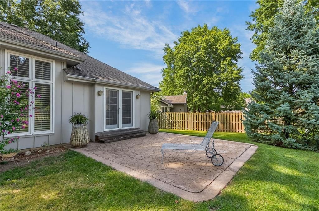 11733 Woodward Street — photo 50