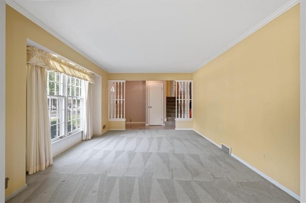 8307 W 97th Terrace — photo 3