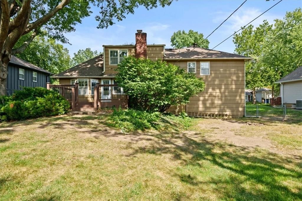 8307 W 97th Terrace — photo 27
