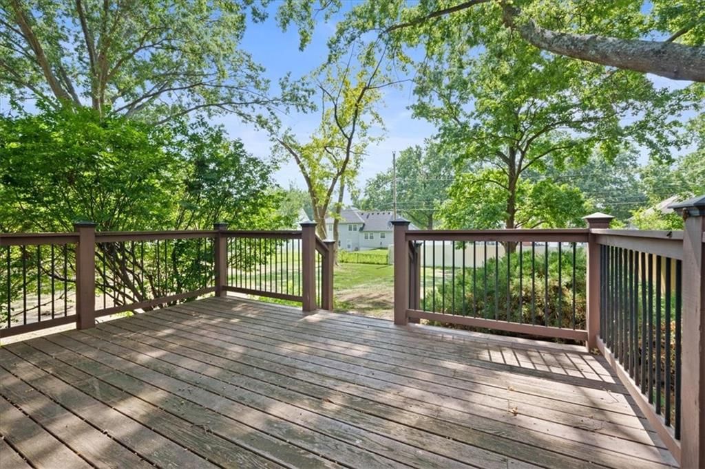 8307 W 97th Terrace — photo 29