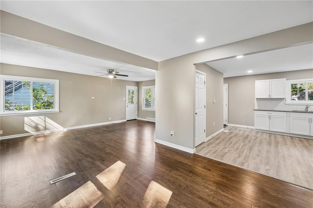 Photo 10 of 45 - 209 NE Hill Street, Kansas City, MO 64116