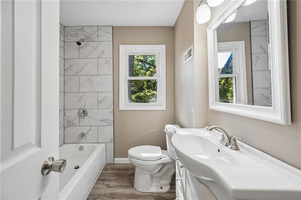 Photo 17 of 45 - 209 NE Hill Street, Kansas City, MO 64116