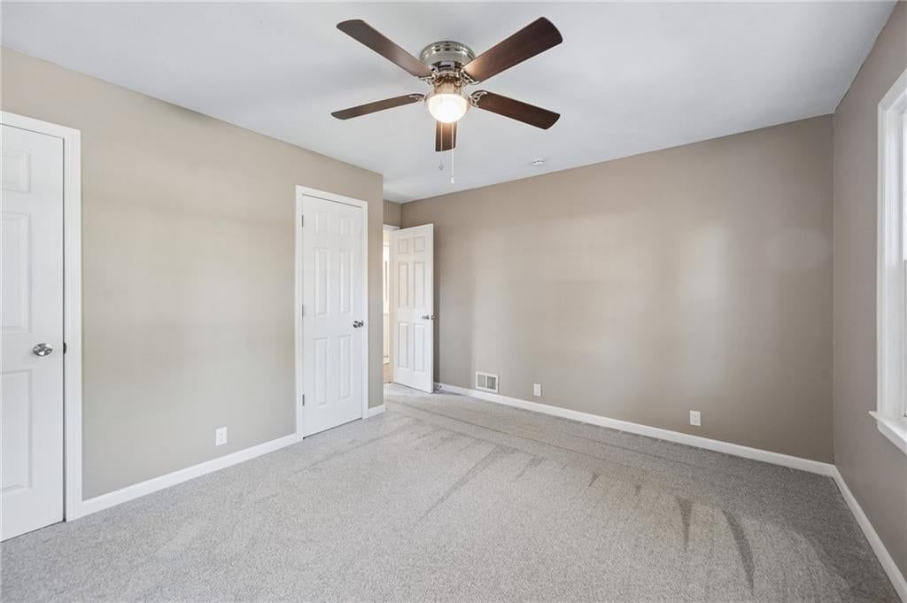 Photo 22 of 45 - 209 NE Hill Street, Kansas City, MO 64116
