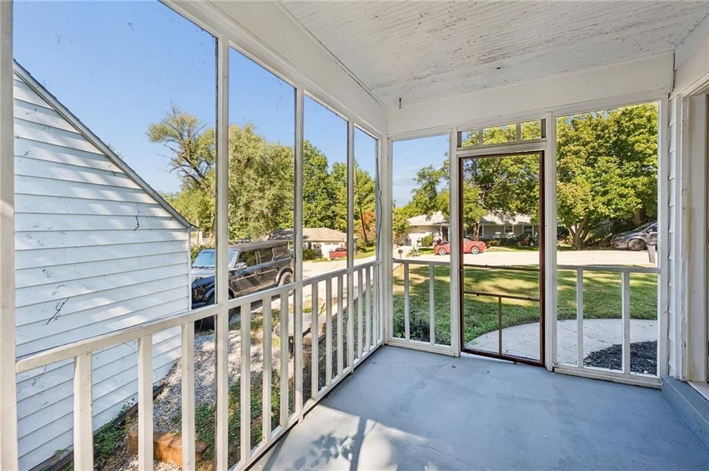 Photo 41 of 45 - 209 NE Hill Street, Kansas City, MO 64116