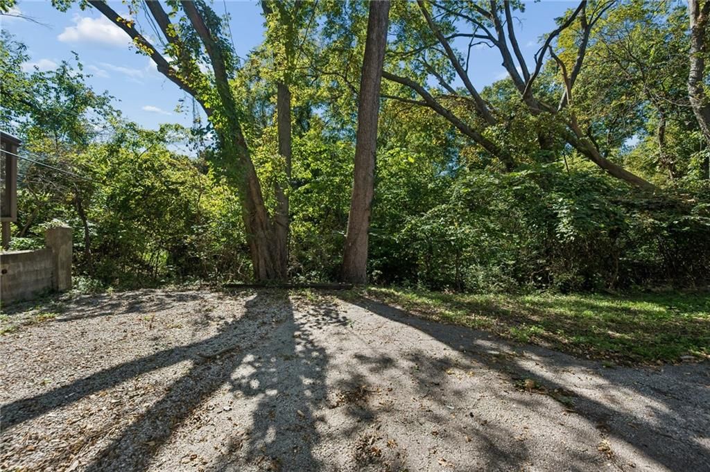 Photo 43 of 45 - 209 NE Hill Street, Kansas City, MO 64116