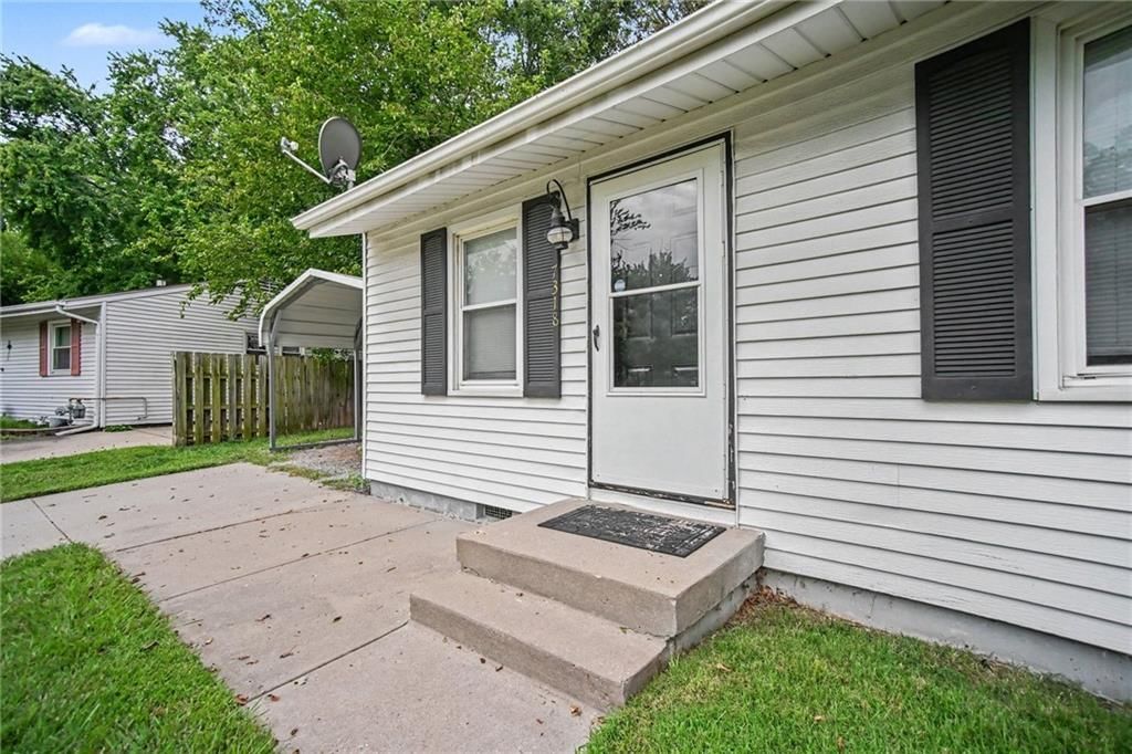 7318 NE 51ST Street — photo 3