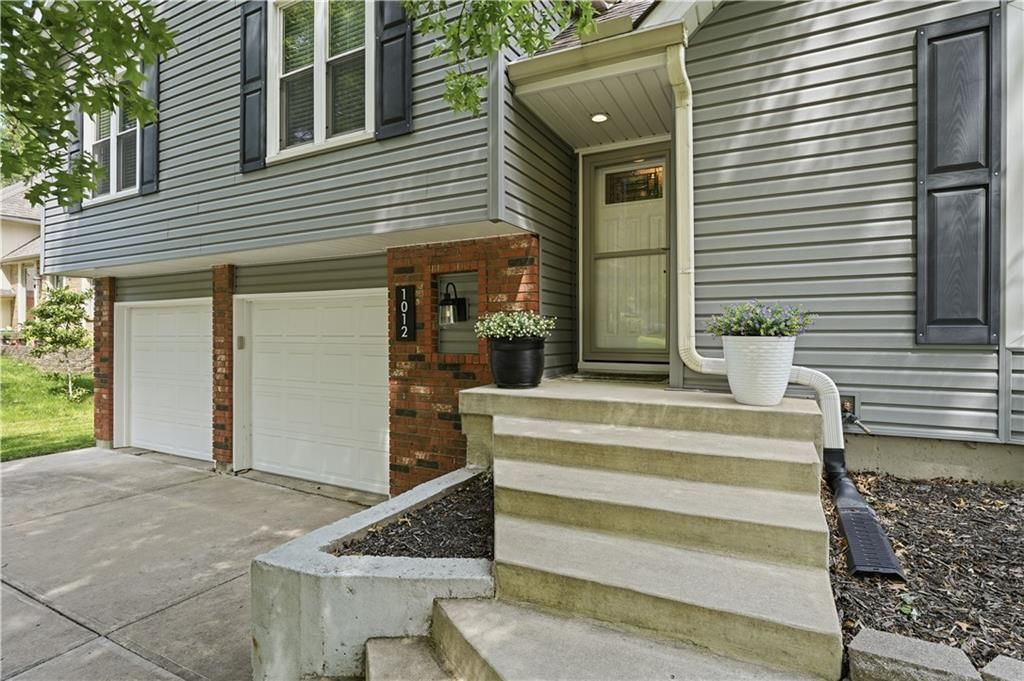 1012 S Winterbrooke Drive — photo 5