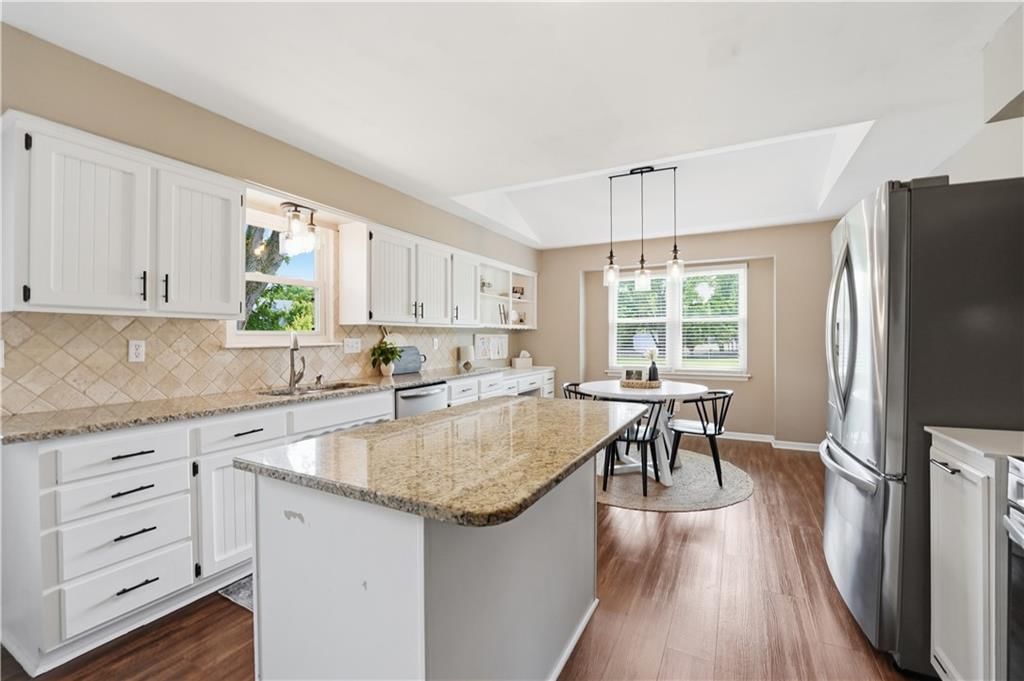 1012 S Winterbrooke Drive — photo 14