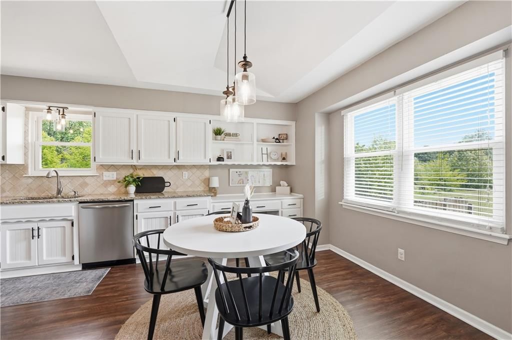 1012 S Winterbrooke Drive — photo 18
