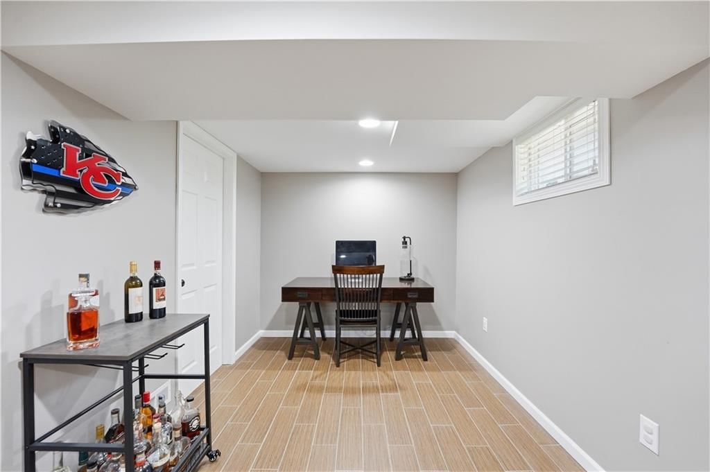 1012 S Winterbrooke Drive — photo 35
