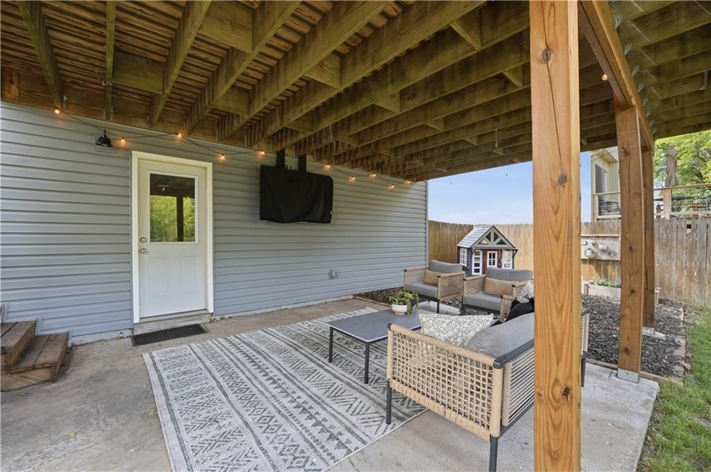 1012 S Winterbrooke Drive — photo 42