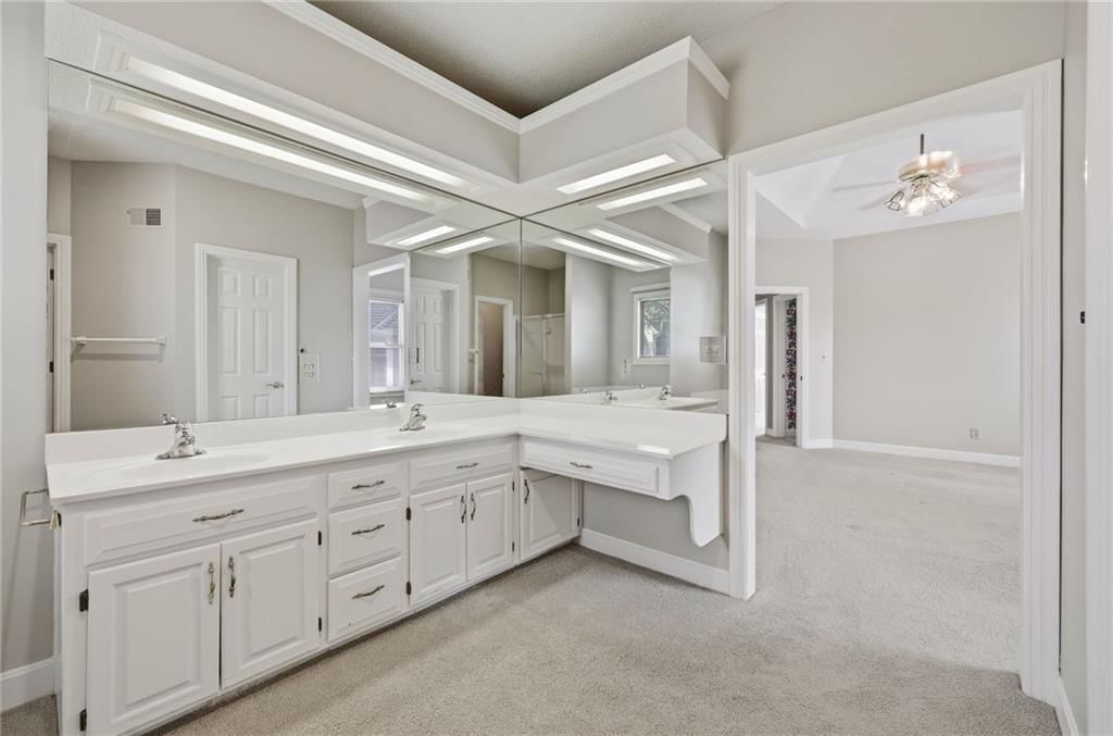 211 E 130th Court — photo 10