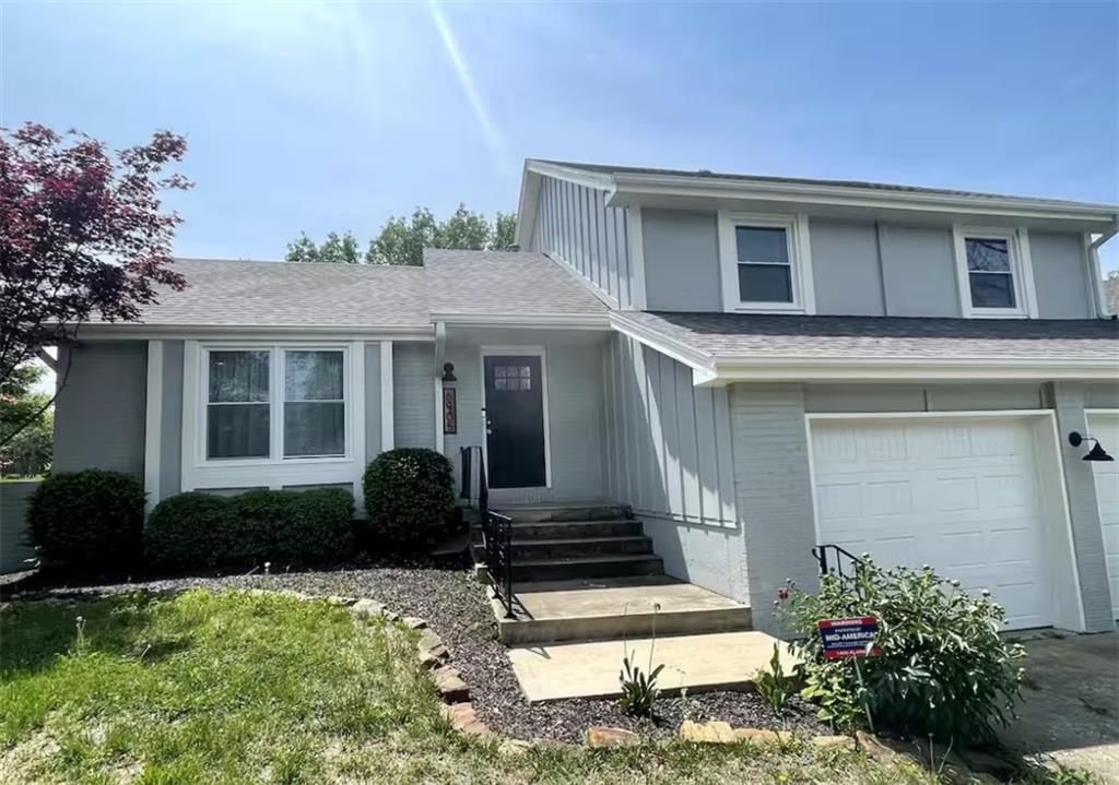 6905 E 143rd Street, Grandview, MO