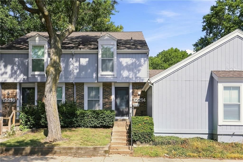 12214 W 79th Terrace, Lenexa, KS: listing photo 2