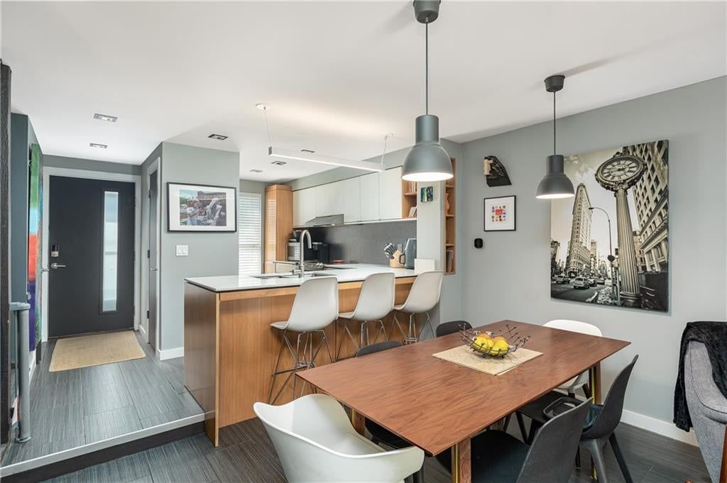 Photo 9 of 34 - 12214 W 79th Terrace, Lenexa, KS 66215
