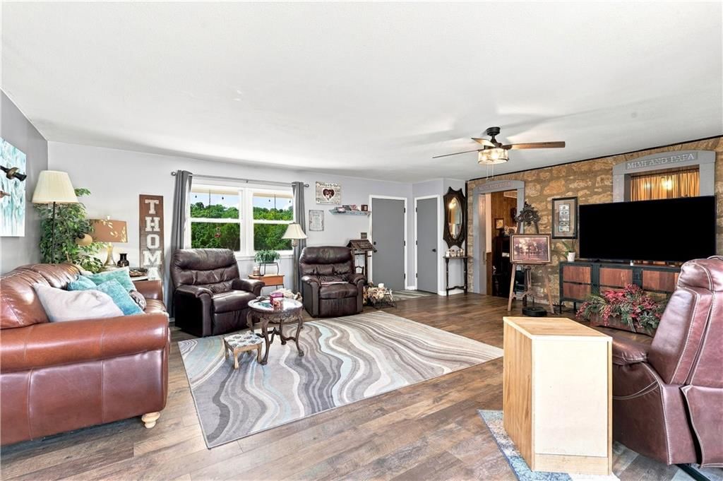 18676 Logan Road — photo 4