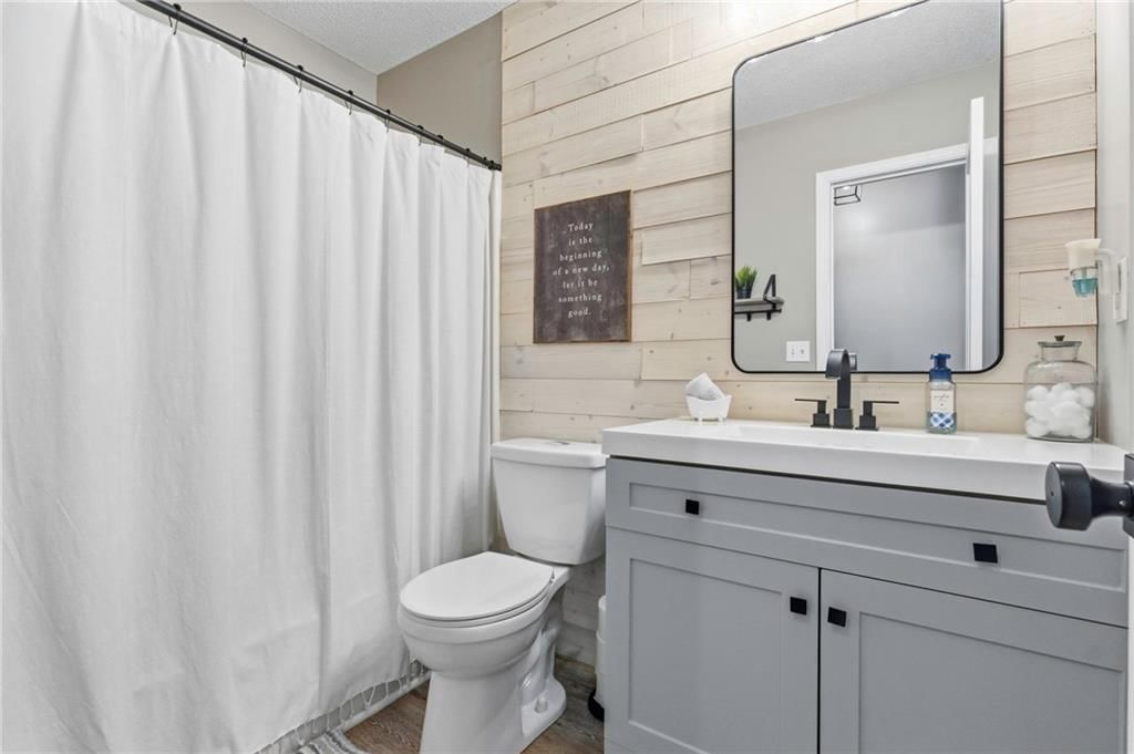 1308 NE Foxwood Drive — photo 17