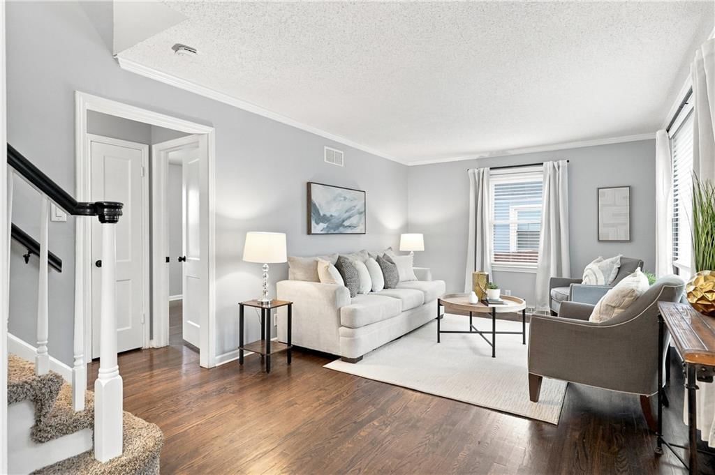 5011 Briar Street — photo 3
